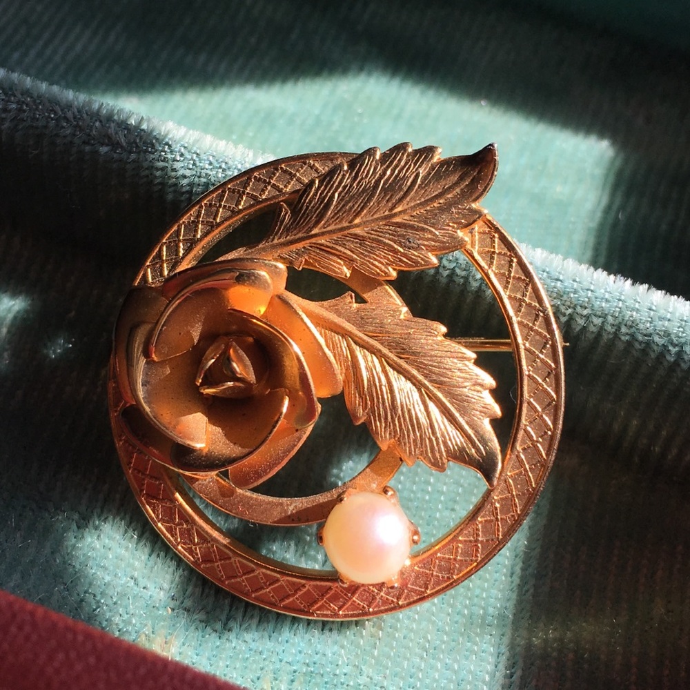 Vintage rose brooch